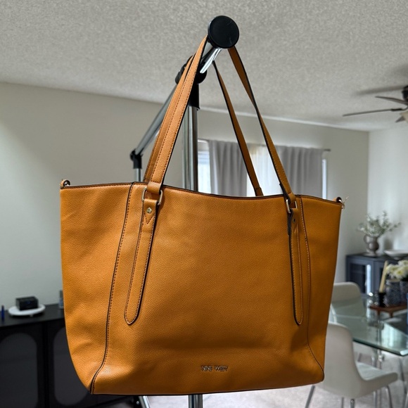 Nine West Garner Tote Leather Large HandBag Purse - Picture 5 of 11